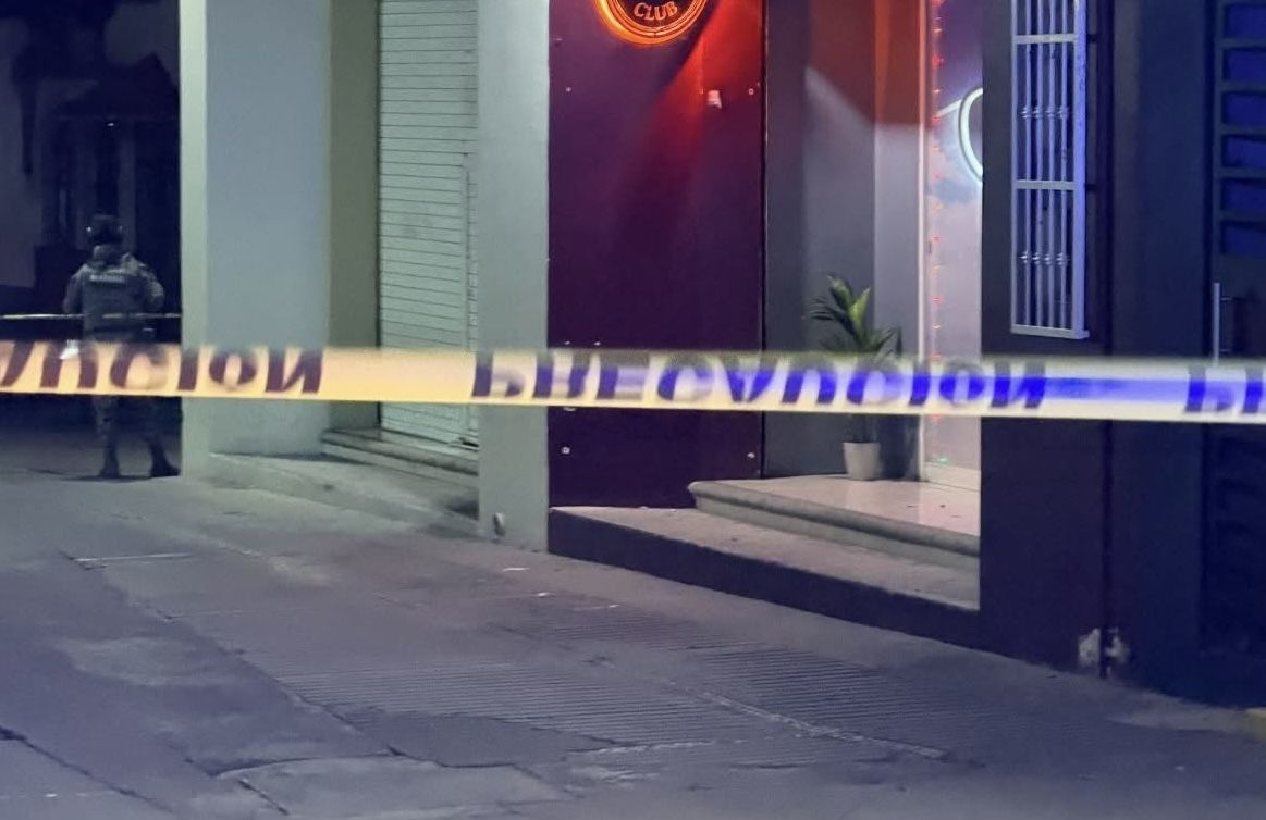 Doble homicidio a balazos en centro de diversión de Pinotepa Nacional; la violencia se apodera de la ciudad Doble homicidio a balazos en centro de diversión de Pinotepa Nacional; la violencia se apodera de la ciudad