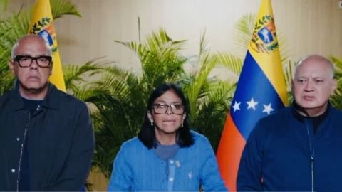 Delcy Rodríguez decreta estado de emergencia nacional tras los dos potentes terremotos registrados este miércoles en Venezuela