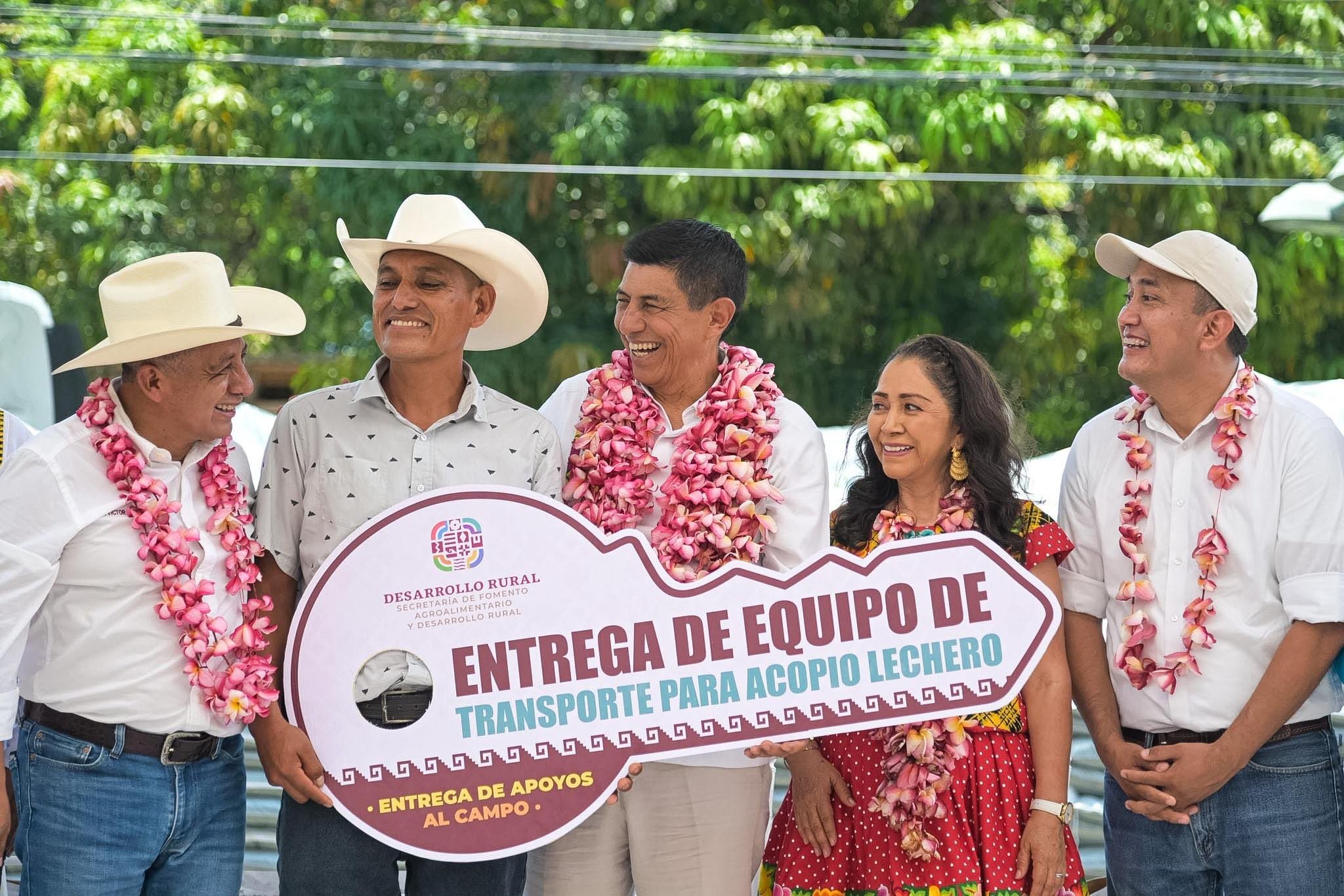 Gobernador Salomón Jara entrega apoyos agrícolas en Ixtaltepec para fortalecer soberanía alimentaria del Istmo oaxaqueño