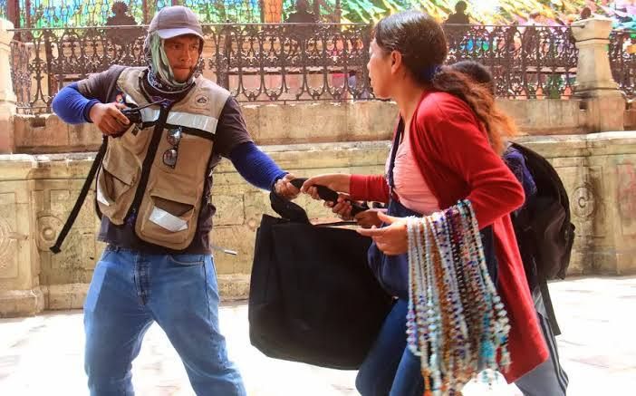 Informalidad laboral alcanza casi 80 por ciento en Oaxaca ante precarización, cierre de negocios y falta de empleo