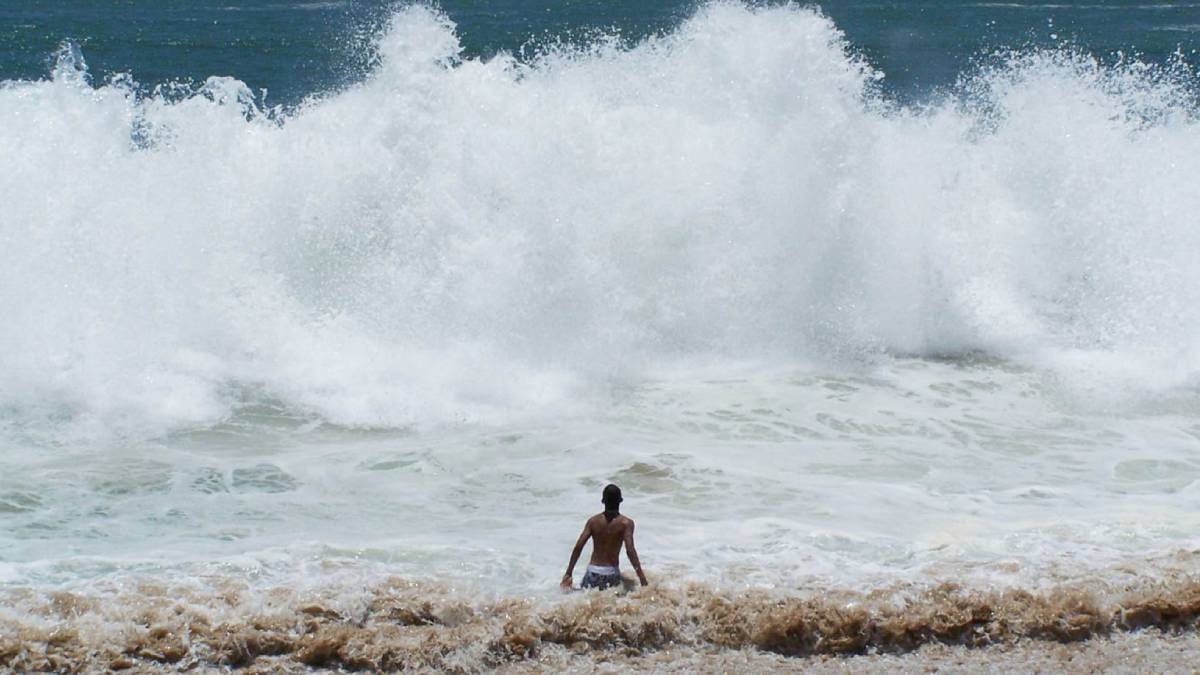 Mar de fondo persistirá en toda la costa oaxaqueña; Protección Civil lanza alerta por peligrosas corrientes de resaca Mar de fondo persistirá en toda la costa oaxaqueña; Protección Civil lanza alerta por peligrosas corrientes de resaca
