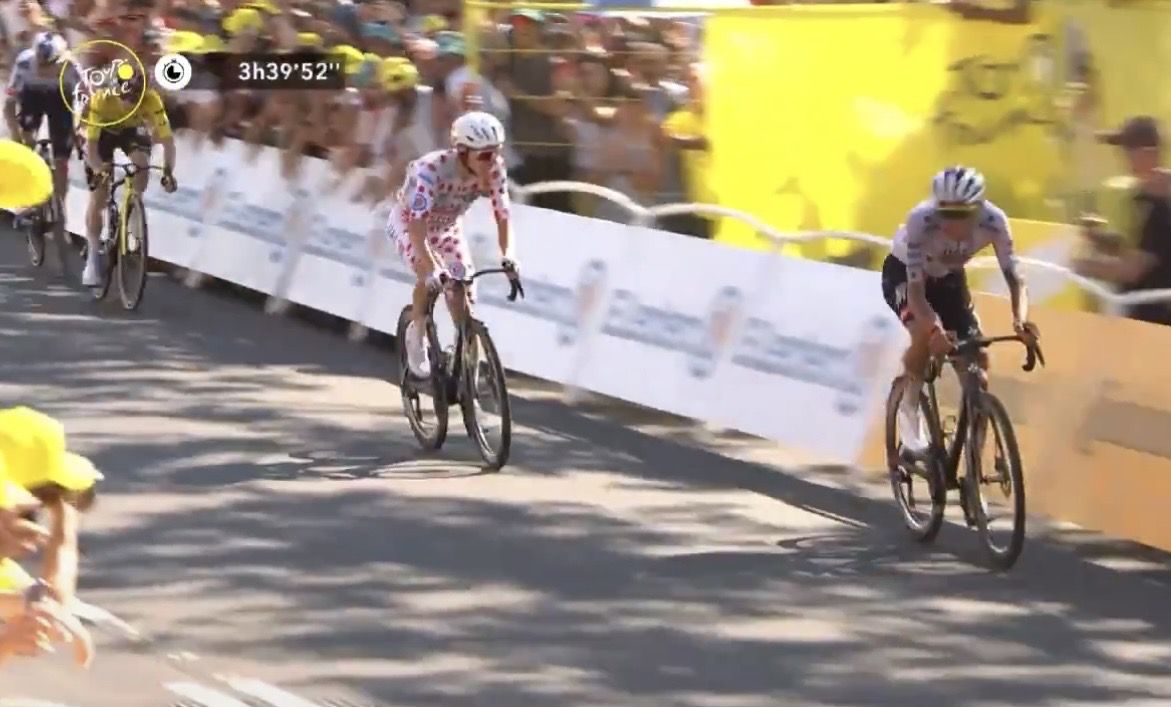 Isaac del Toro hace historia al ganar la etapa 2 del Tour de Francia en Barcelona