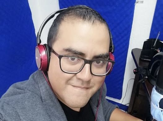 Buscan a Iván Michel Atilano, locutor de Huautla de Jiménez, Oaxaca, visto por última vez el 18 de agosto Buscan a Iván Michel Atilano, locutor de Huautla de Jiménez, Oaxaca, visto por última vez el 18 de agosto