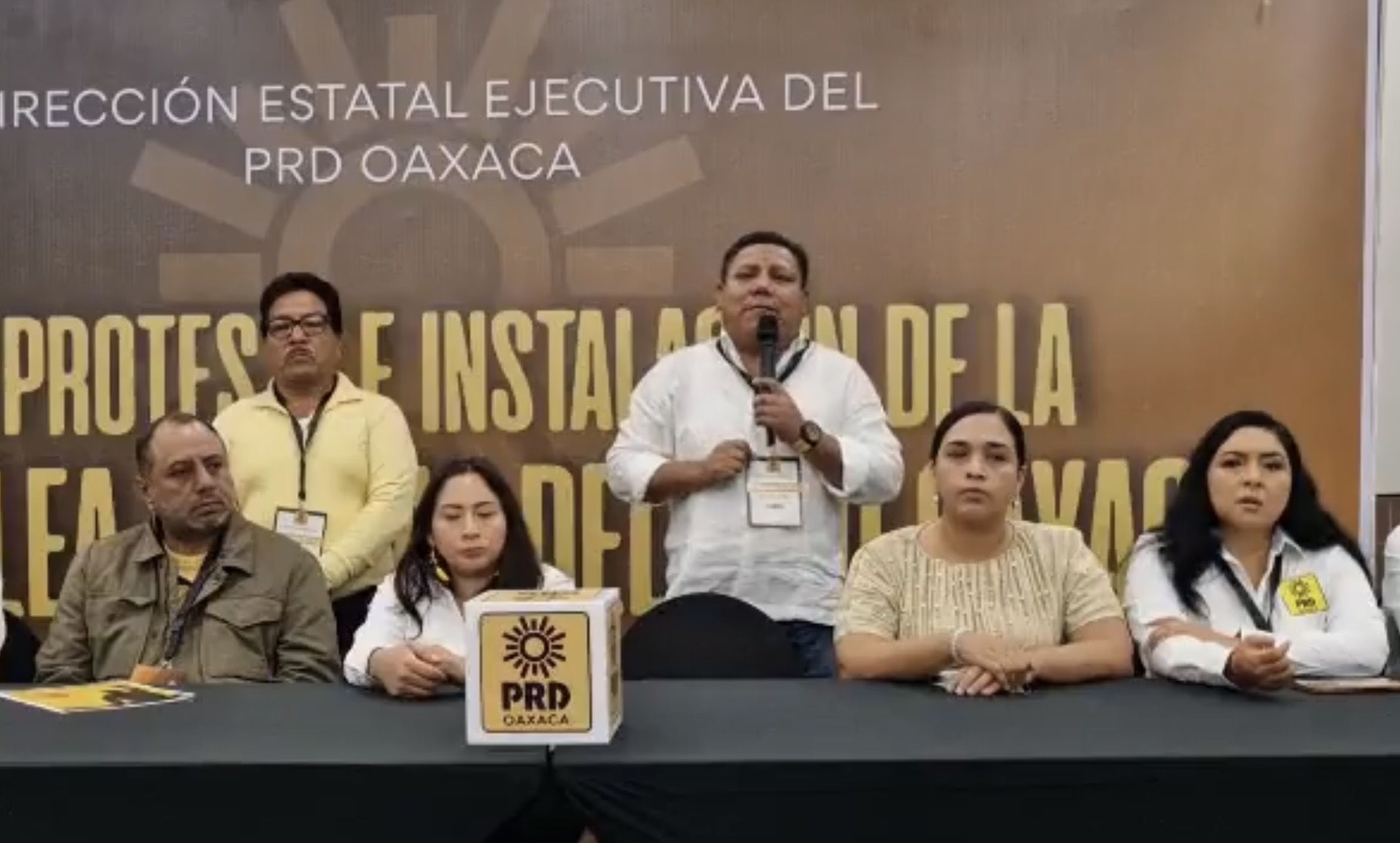 PRD Oaxaca no irá en coalición con PRI ni PAN en 2027; asamblea decidirá: Basaldú PRD Oaxaca no irá en coalición con PRI ni PAN en 2027; asamblea decidirá: Basaldú