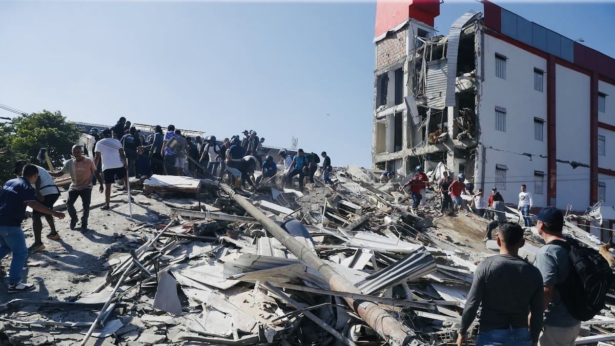 Gobierno de Colombia Declara Desastre Nacional Tras Devastador Terremoto de Magnitud 7.4 que Deja Cientos de Víctimas Gobierno de Colombia Declara Desastre Nacional Tras Devastador Terremoto de Magnitud 7.4 que Deja Cientos de Víctimas