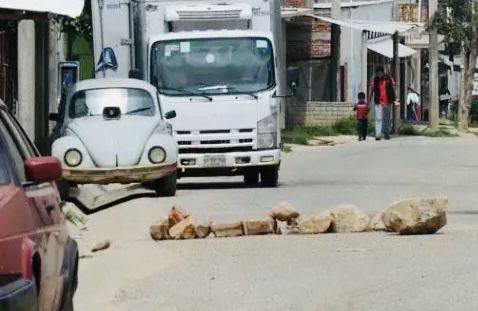 Autoridades de la agencia municipal de Vicente Guerrero, Zaachila, exige un alto a la impunidad de la ASAEO