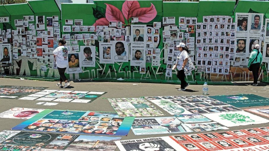 Se estima que en México hay más de 165 mil personas con uno de sus padres desaparecido