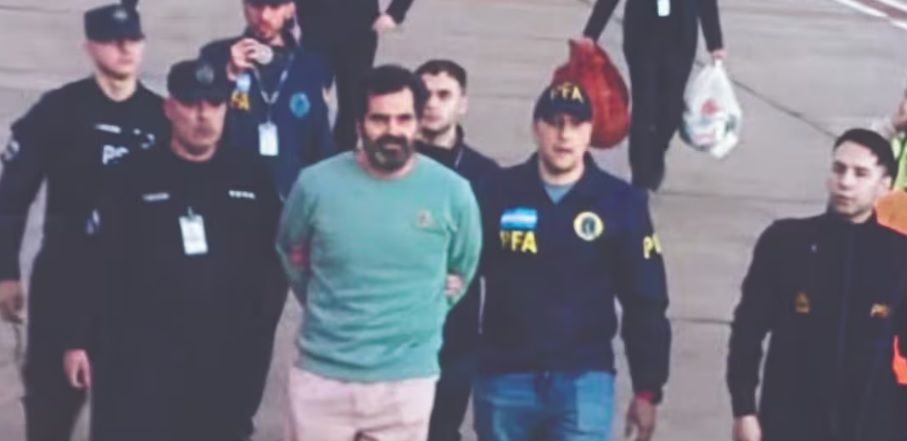 Reinicia audiencia de Fernando Farías; se definirá su vinculación o no a proceso Reinicia audiencia de Fernando Farías; se definirá su vinculación o no a proceso