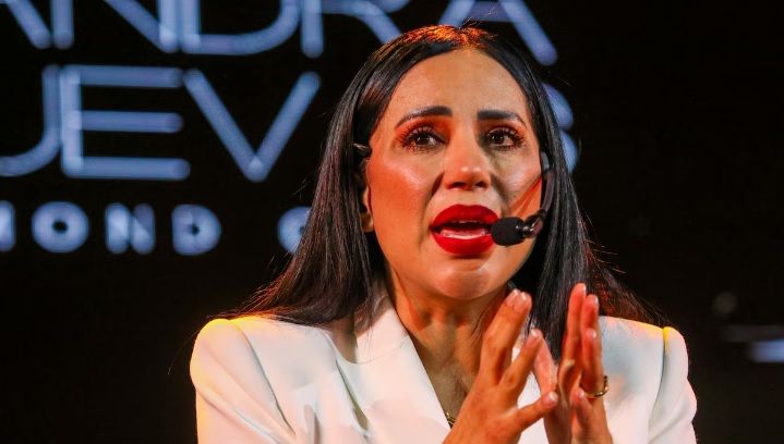 «No me arrepiento»: Sandra Cuevas; la inhabilitan un año por abuso de funciones