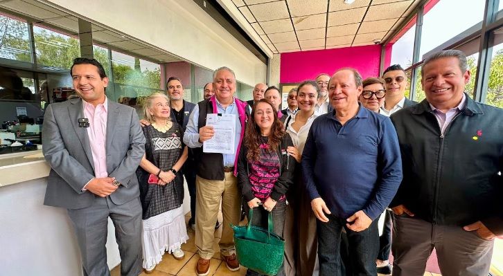 Somos México se llamará solo ‘Somos’, anuncia tras sentencia del Tribunal Electoral Somos México se llamará solo ‘Somos’, anuncia tras sentencia del Tribunal Electoral