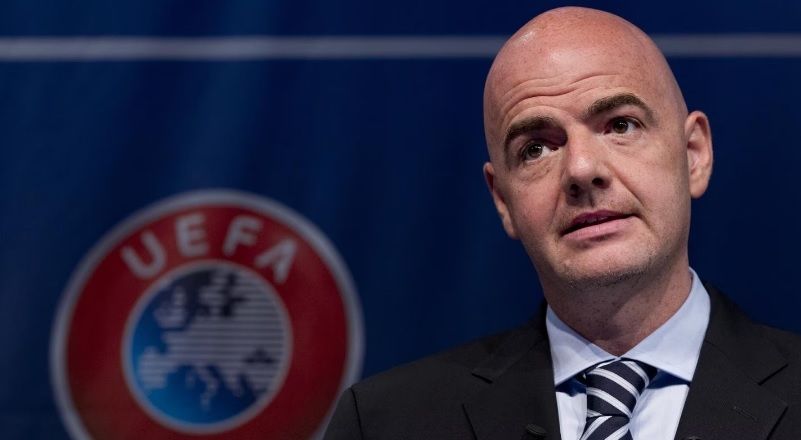 La UEFA «suspende» su amenaza de boicot a las competiciones de la FIFA esta temporada La UEFA «suspende» su amenaza de boicot a las competiciones de la FIFA esta temporada