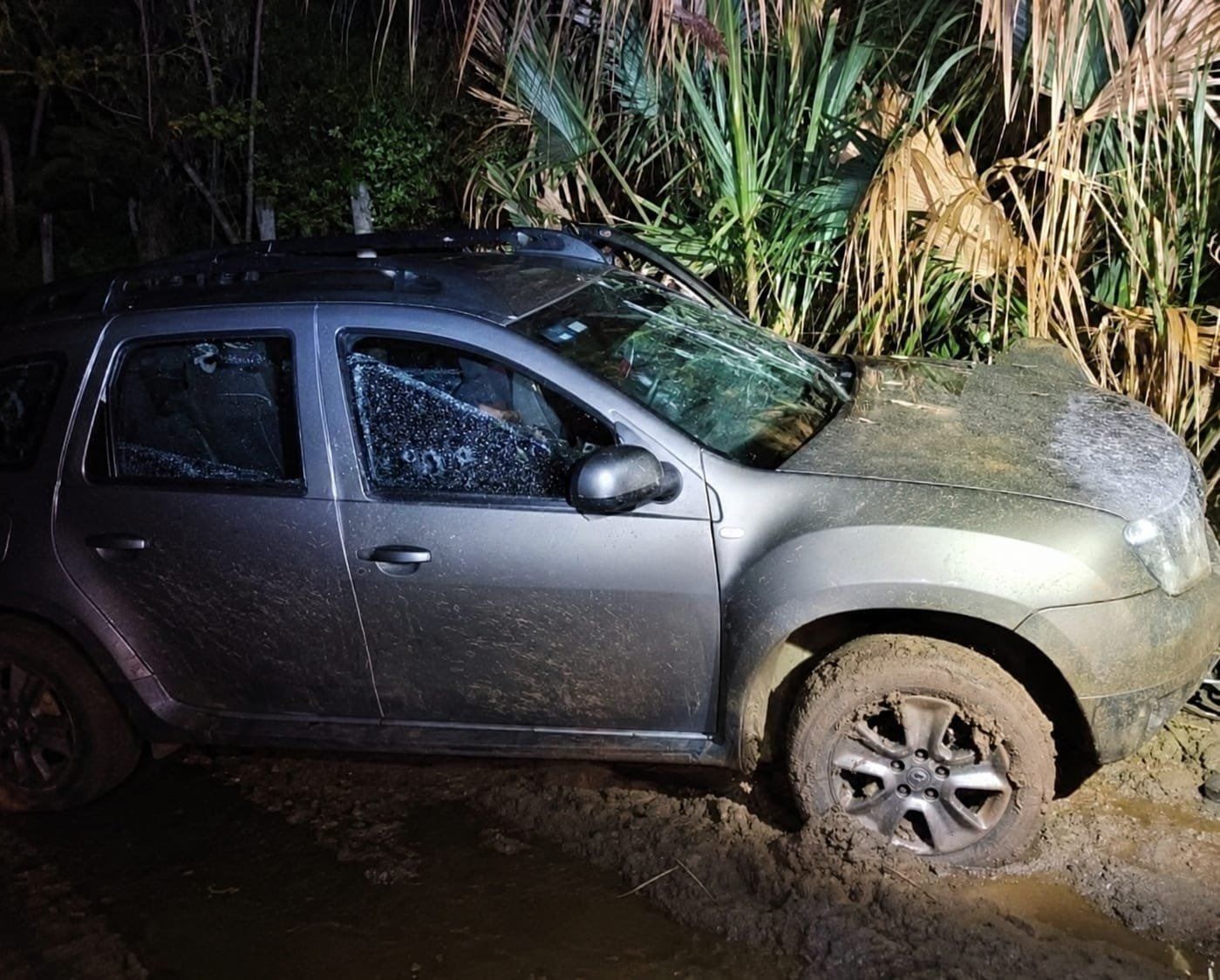 Ejecutan a pareja a balazos en carretera a Ventanilla, Tonameca, Oaxaca; agresores huyeron sin ser detenidos