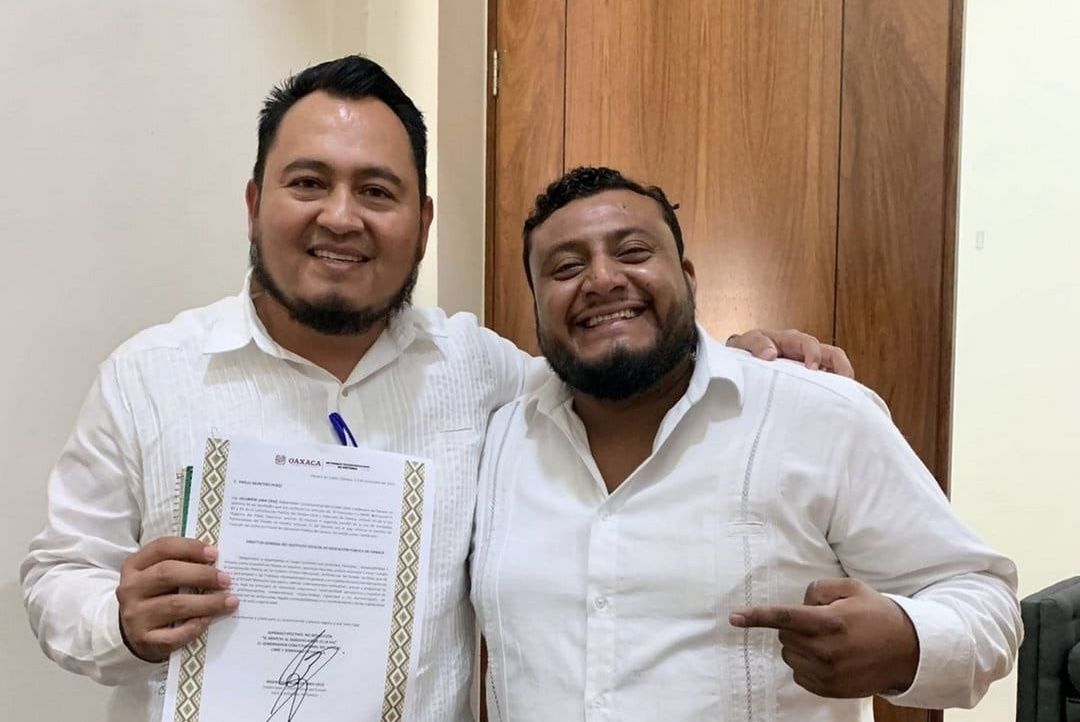 Tras detención de Miguel Quetú, exhiben a cabildo de Juchitán: cobran también en nómina del IEEPO, con Emilio Montero