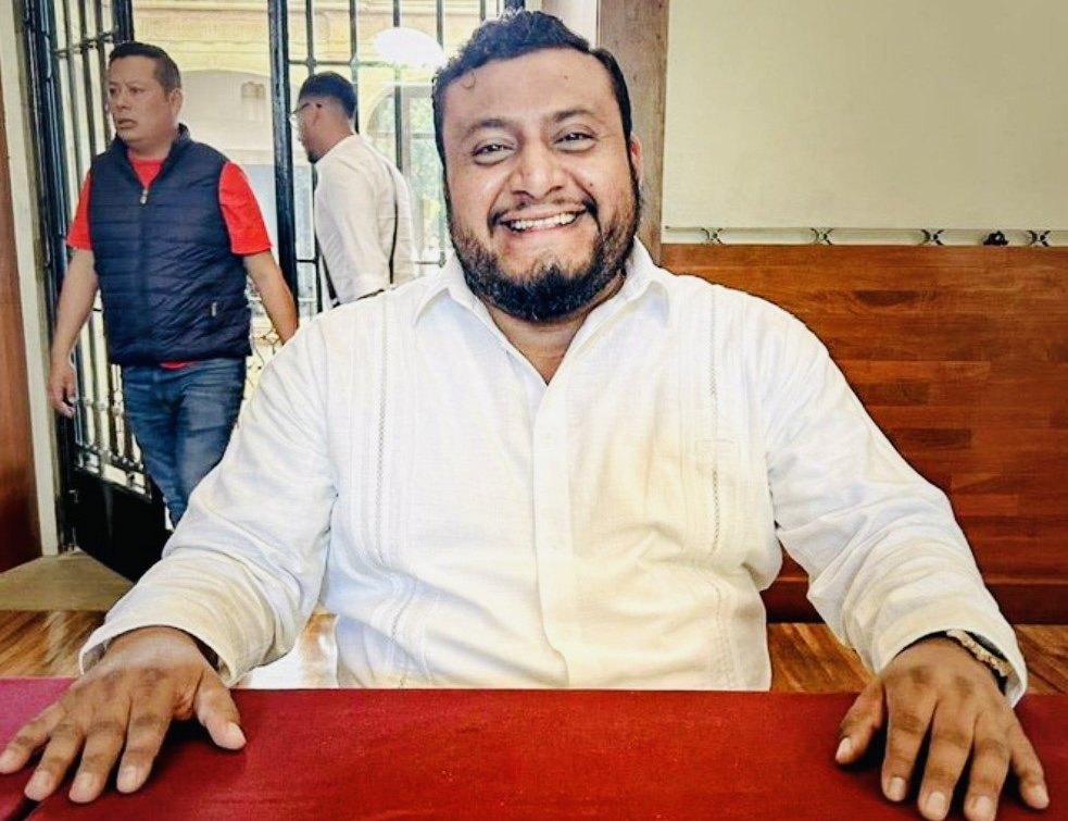 Fiscalía de Oaxaca detiene al alcalde de Juchitán, Oaxaca, “Miguel Quetu”, por presunta delincuencia organizada Fiscalía de Oaxaca detiene al alcalde de Juchitán, Oaxaca, “Miguel Quetu”, por presunta delincuencia organizada