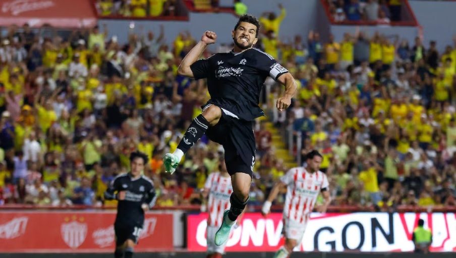 América remonta y consigue tres puntos en Aguascalientes ante Necaxa América remonta y consigue tres puntos en Aguascalientes ante Necaxa