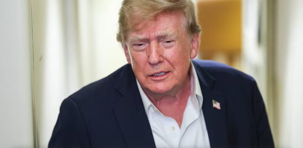 Donald Trump dice que el único control que necesita la IA es un presidente como él; denuncia «conspiración enfermiza» Donald Trump dice que el único control que necesita la IA es un presidente como él; denuncia «conspiración enfermiza»