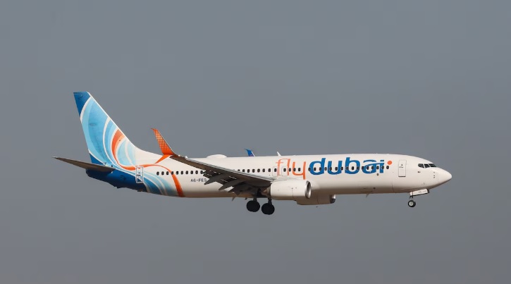 “Intentó estrellarlo”: Desvían avión de FlyDubai y aterriza de emergencia tras intento de secuestro