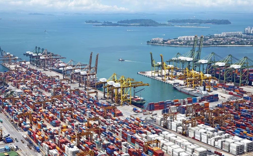 OMC insta a reformas ante la encrucijada crítica del sistema comercial mundial OMC insta a reformas ante la encrucijada crítica del sistema comercial mundial