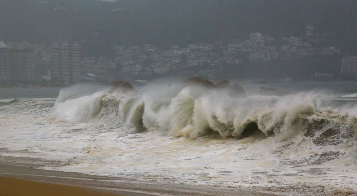Tormenta tropical ‘Polo’ avanza frente a costas de Guerrero Tormenta tropical ‘Polo’ avanza frente a costas de Guerrero