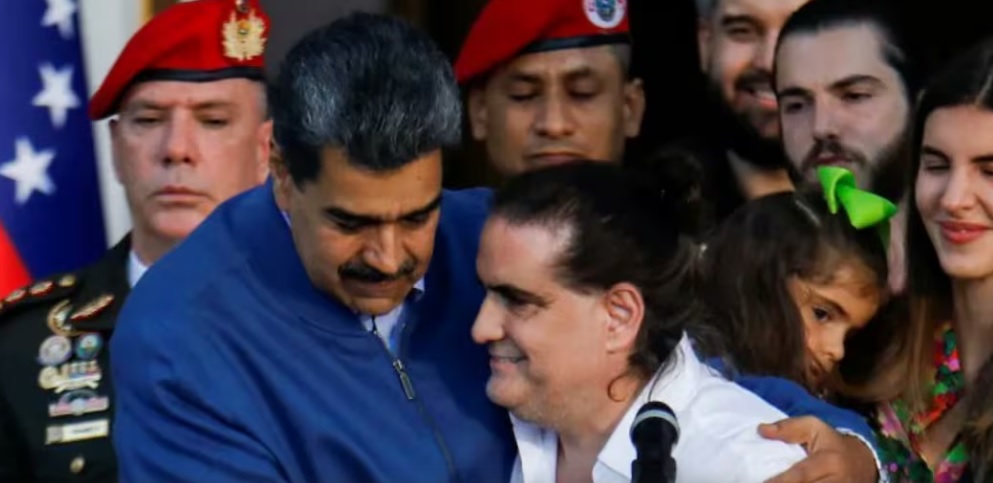 Alex Saab, exministro de Nicolás Maduro, se declara culpable de lavado de dinero; logra acuerdo con la Fiscalía de EU Alex Saab, exministro de Nicolás Maduro, se declara culpable de lavado de dinero; logra acuerdo con la Fiscalía de EU