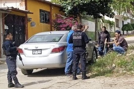 La ASAEO lo hace de nuevo: invade terreno en la Colonia del Maestro, amenaza al Comvive y reta a municipales La ASAEO lo hace de nuevo: invade terreno en la Colonia del Maestro, amenaza al Comvive y reta a municipales