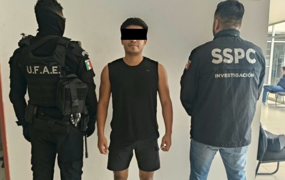 Fiscalía de Oaxaca confirma detención de Yavhe Rafael Luis Martínez, alias Platanito, líder de la FESO Fiscalía de Oaxaca confirma detención de Yavhe Rafael Luis Martínez, alias Platanito, líder de la FESO