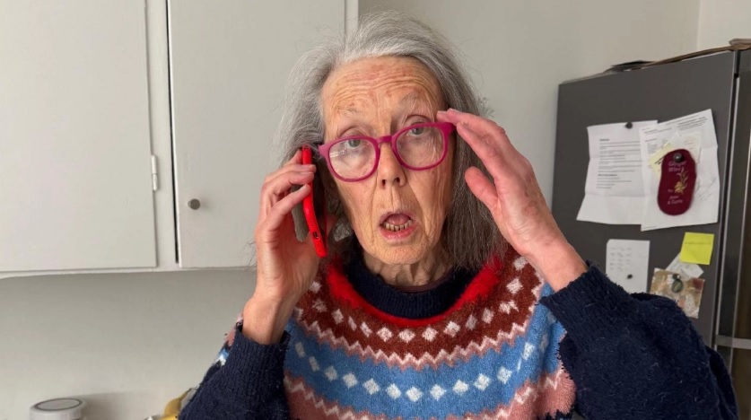 Anne Carson se enteró del Nobel de Literatura 2026 y dijo que escaparía al bosque Anne Carson se enteró del Nobel de Literatura 2026 y dijo que escaparía al bosque