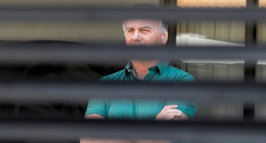 Bolsonaro pide anular su condena por golpismo; defensa alega irregularidades en la cadena de custodia de pruebas