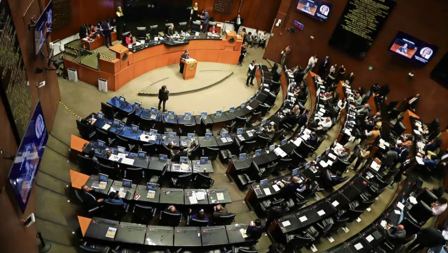 En fast track, Senado avala reforma a Ley Aduanera; endurece penas a huachicol fiscal