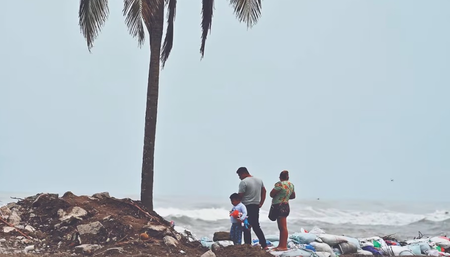 Frente frío deja numerosos daños; Veracruz, Tabasco y Oaxaca, en alerta