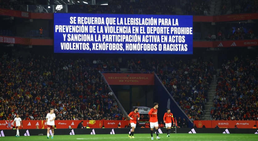 La FIFA sanciona a España por cánticos islamófobos en el amistoso contra Egipto La FIFA sanciona a España por cánticos islamófobos en el amistoso contra Egipto