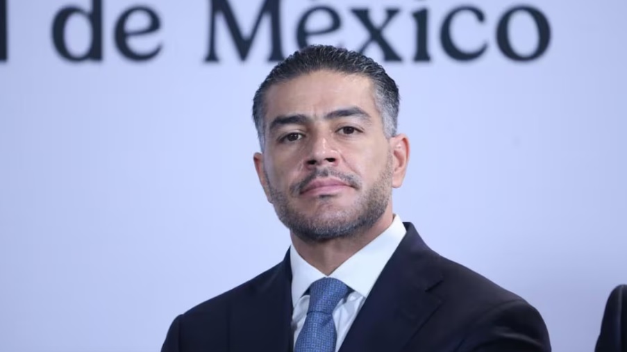 Sheinbaum reacciona a comentario de Velasco hacia Harfuch rumbo al 2030; «mucha grilla, la verdad», expresa Sheinbaum reacciona a comentario de Velasco hacia Harfuch rumbo al 2030; «mucha grilla, la verdad», expresa