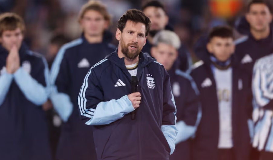 Messi en su despedida de la Selección Argentina: «No quiero dejar la cancha» Messi en su despedida de la Selección Argentina: «No quiero dejar la cancha»