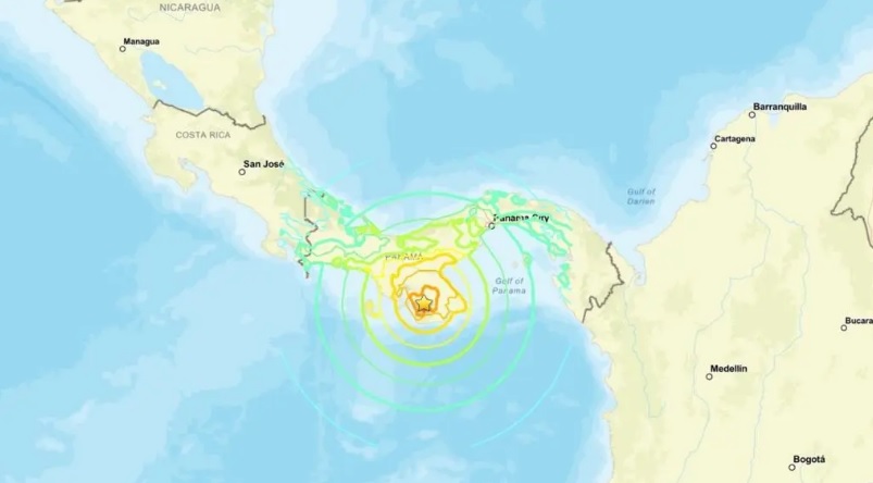 Fuerte sismo de magnitud 7.7 sacude Panamá; emiten alerta de tsunami en el Pacífico oriental
