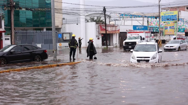 Tormenta tropical «Vance» avanza en el Pacífico; presenta vientos máximos sostenidos de 85 kms por hora